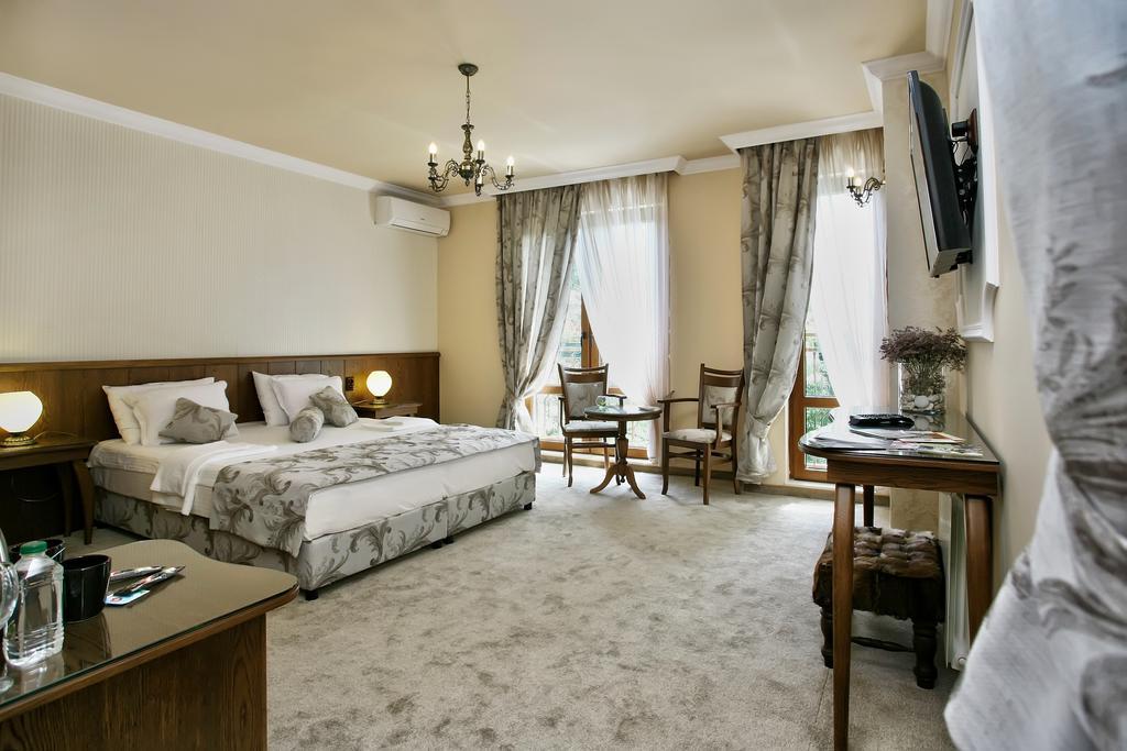 Mon Ami Apart In Studentski Grad Area Софія Номер фото