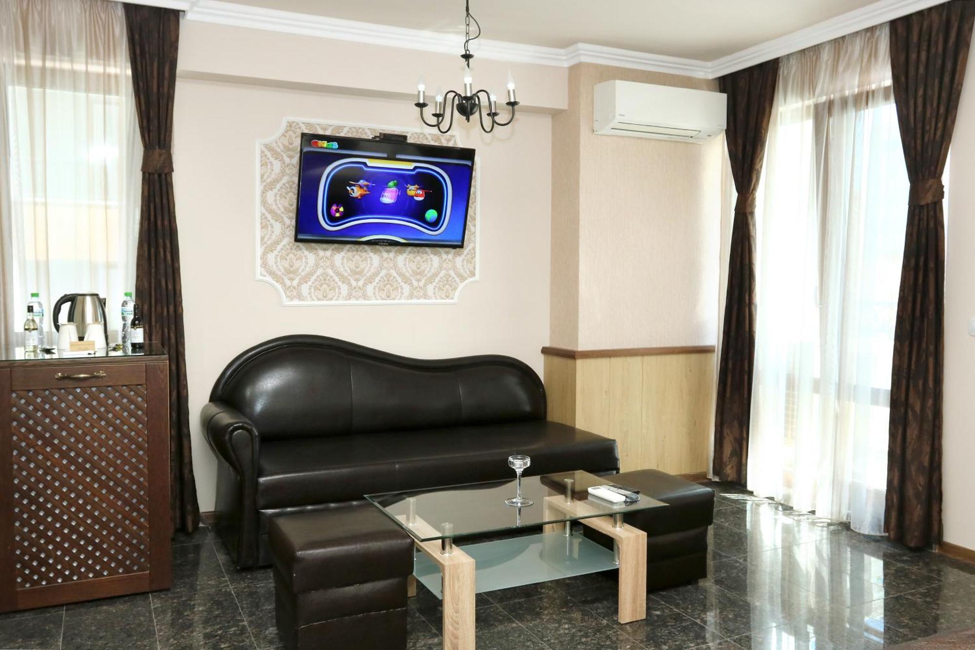 Mon Ami Apart In Studentski Grad Area Софія Екстер'єр фото