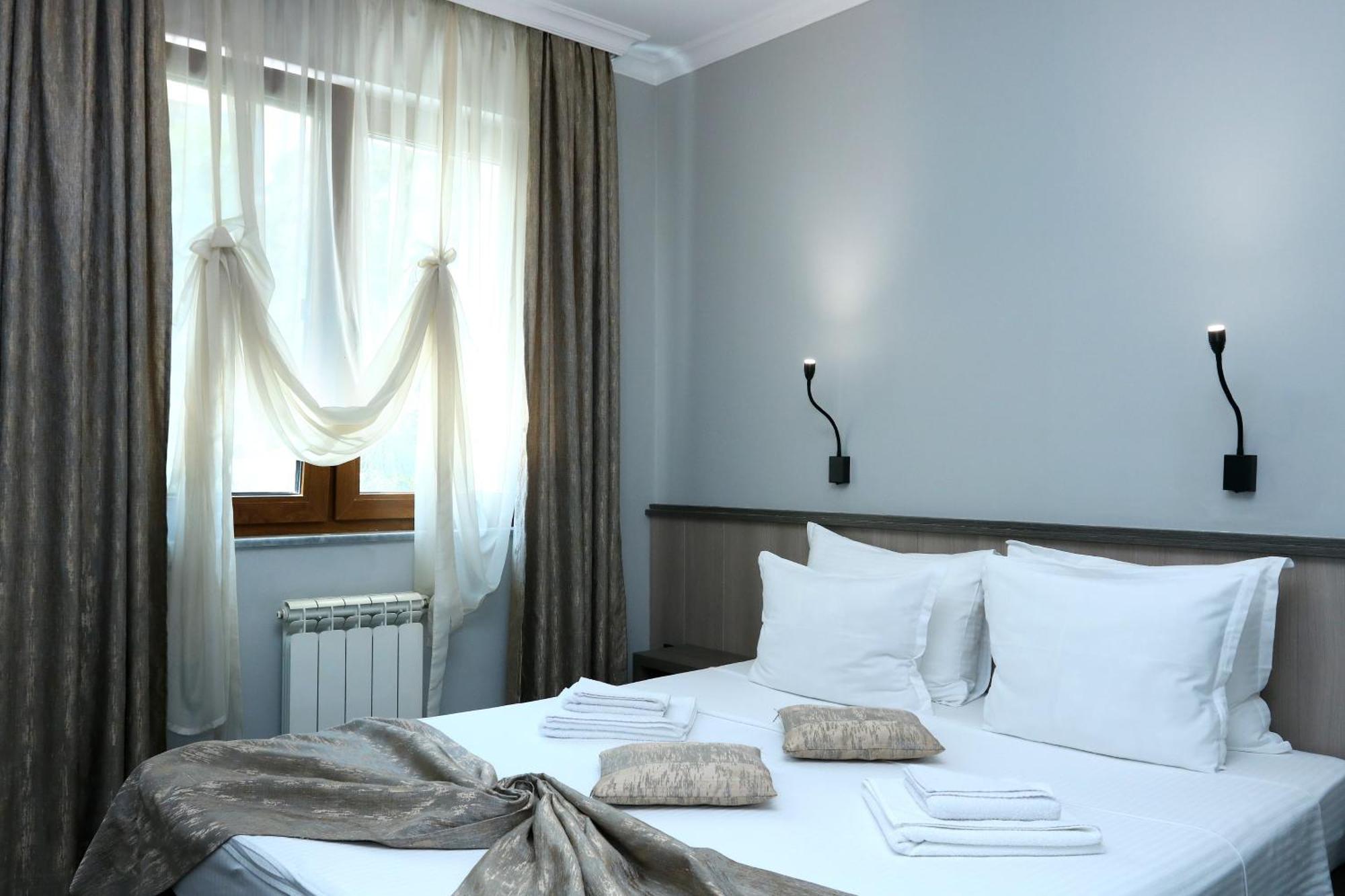 Mon Ami Apart In Studentski Grad Area Софія Екстер'єр фото